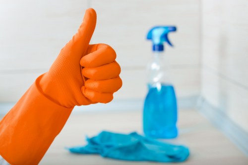 Removing stains during mattress cleaning process